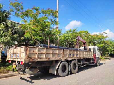 Cho thuê xe cẩu thùng 5 tấn Unic V550