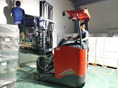Xe nâng hàng 1,5 tấn Heli CQD15