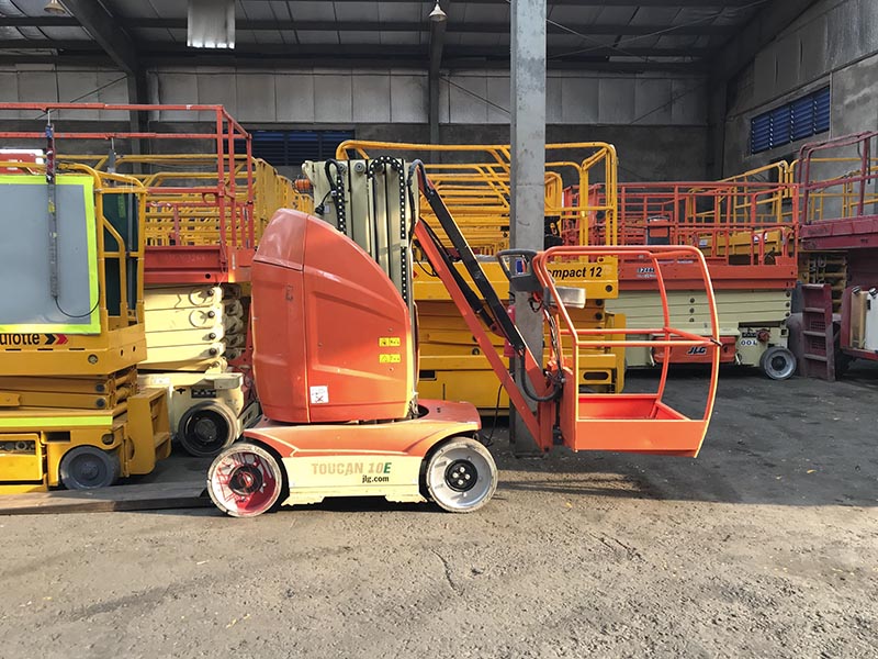 xe nâng người lên thẳng 10m Toucan Series