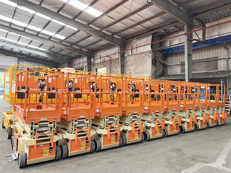 kho máy xe nâng người của MC Industries