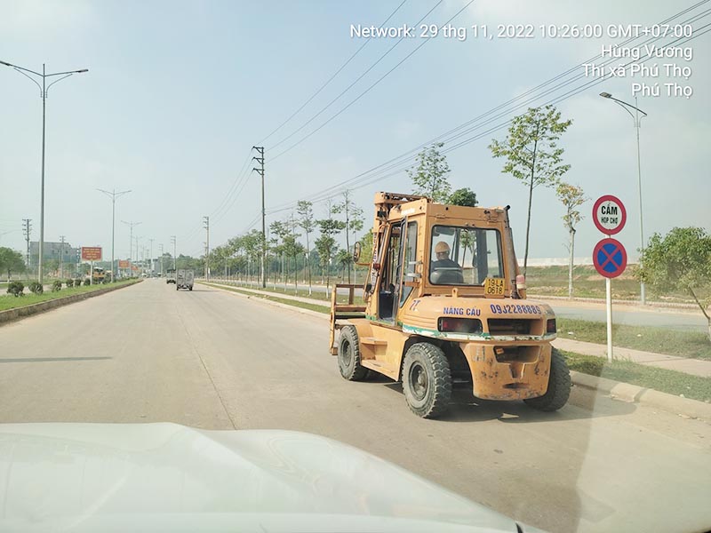 cho thuê xe nâng hàng tại Phú Thọ