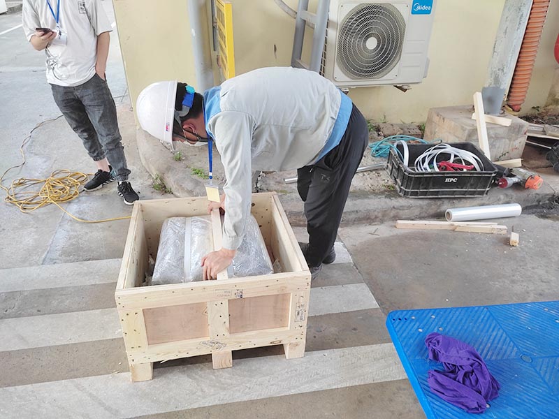 đóng khung gỗ cố định hàng hoá
