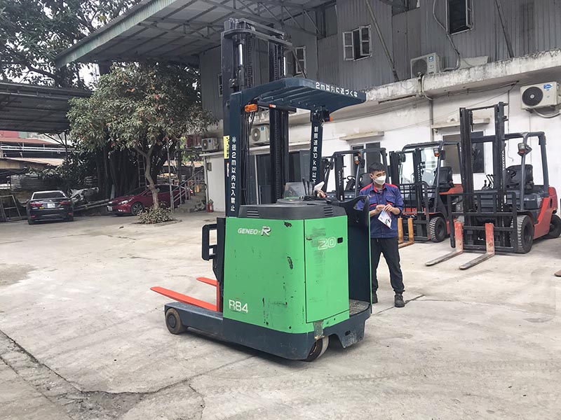 Cho thuê xe nâng ngồi lái Hưng Yên
