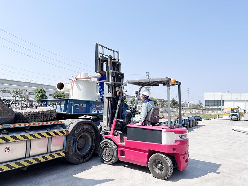 MC Industries cho thuê xe nâng hàng
