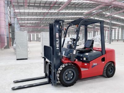Xe nâng hàng 3 tấn Heli CPC30