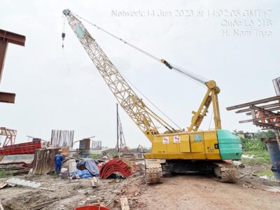 Xe cẩu bánh xích 50 tấn Sumitomo SC500-2