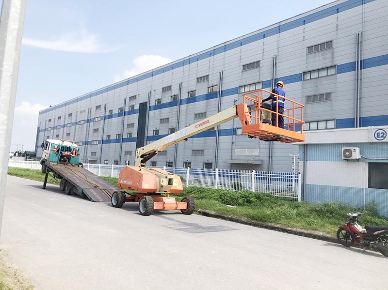 Xe nâng người boomlift cần thẳng