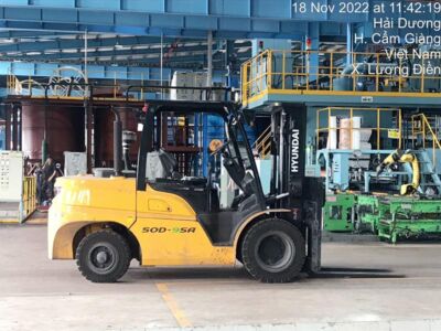 Xe nâng hàng 5 tấn Hyundai 50D-9SA