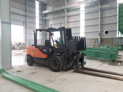 Xe nâng hàng 5 tấn Doosan D50SC-5