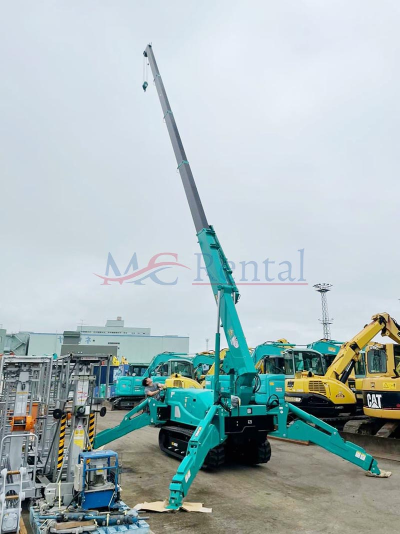 xe cẩu chân nhện 3 tấn