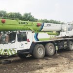 Xe cẩu bánh lốp 100 tấn Zoomlion QY100V