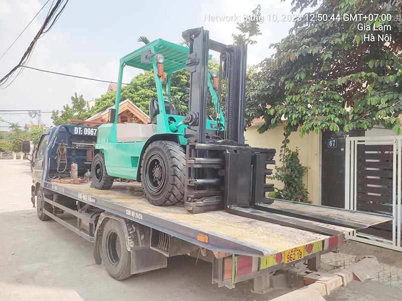 vận chuyển xe nâng hàng tại Gia Lâm