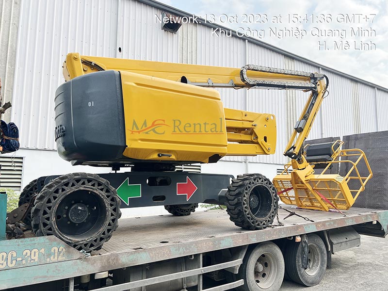 xe nâng người boomlift 16m cần gấp