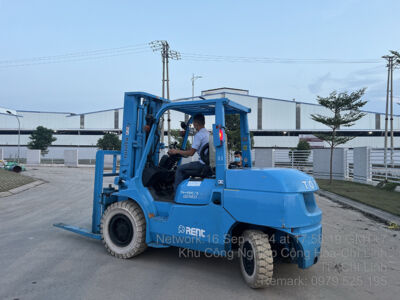 Toyota 5 tấn 02-7FDA50