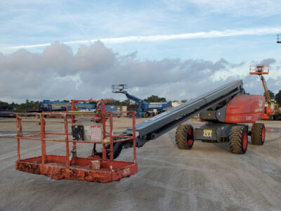 Skyjack 26m SJ82T