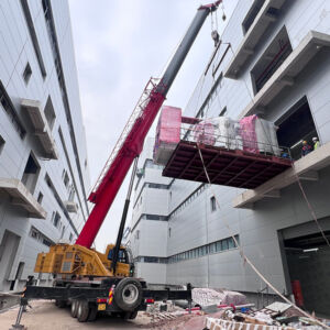 Cho thuê xe cẩu bánh lốp