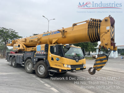 Xe cẩu lốp 160 tấn XCMG XCT160