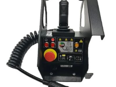 Phụ tùng xe nâng người- hộp điều khiển xe nâng người cắt kéo