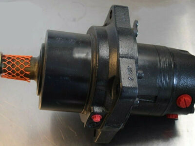 Phụ tùng xe nâng người - motor di chuyển thủy lực