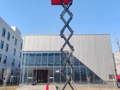 Xe nâng người 12m hered HS1012H